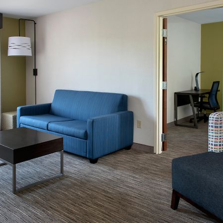 Holiday Inn Express Great Barrington By Ihg Екстериор снимка