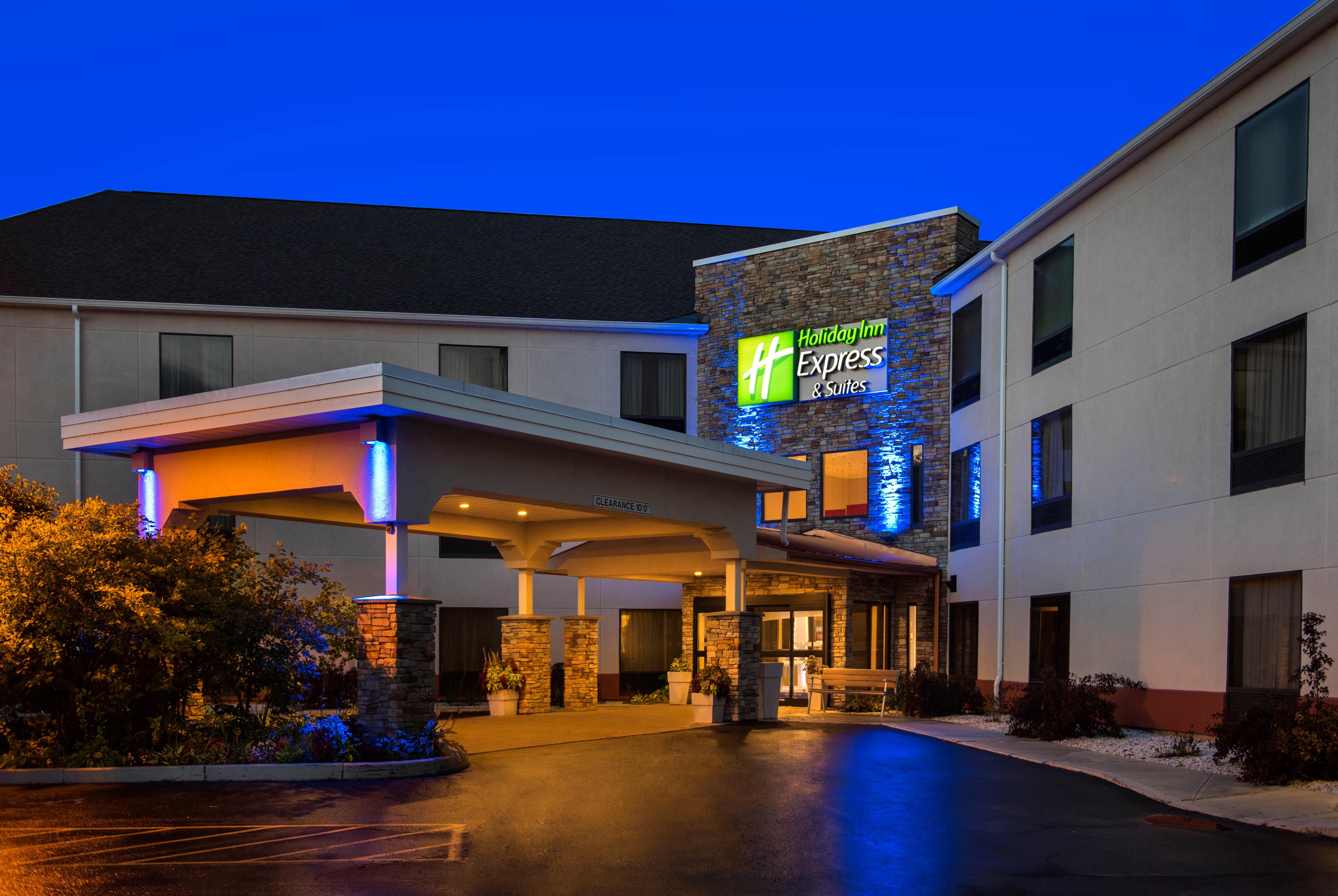 Holiday Inn Express Great Barrington By Ihg Екстериор снимка