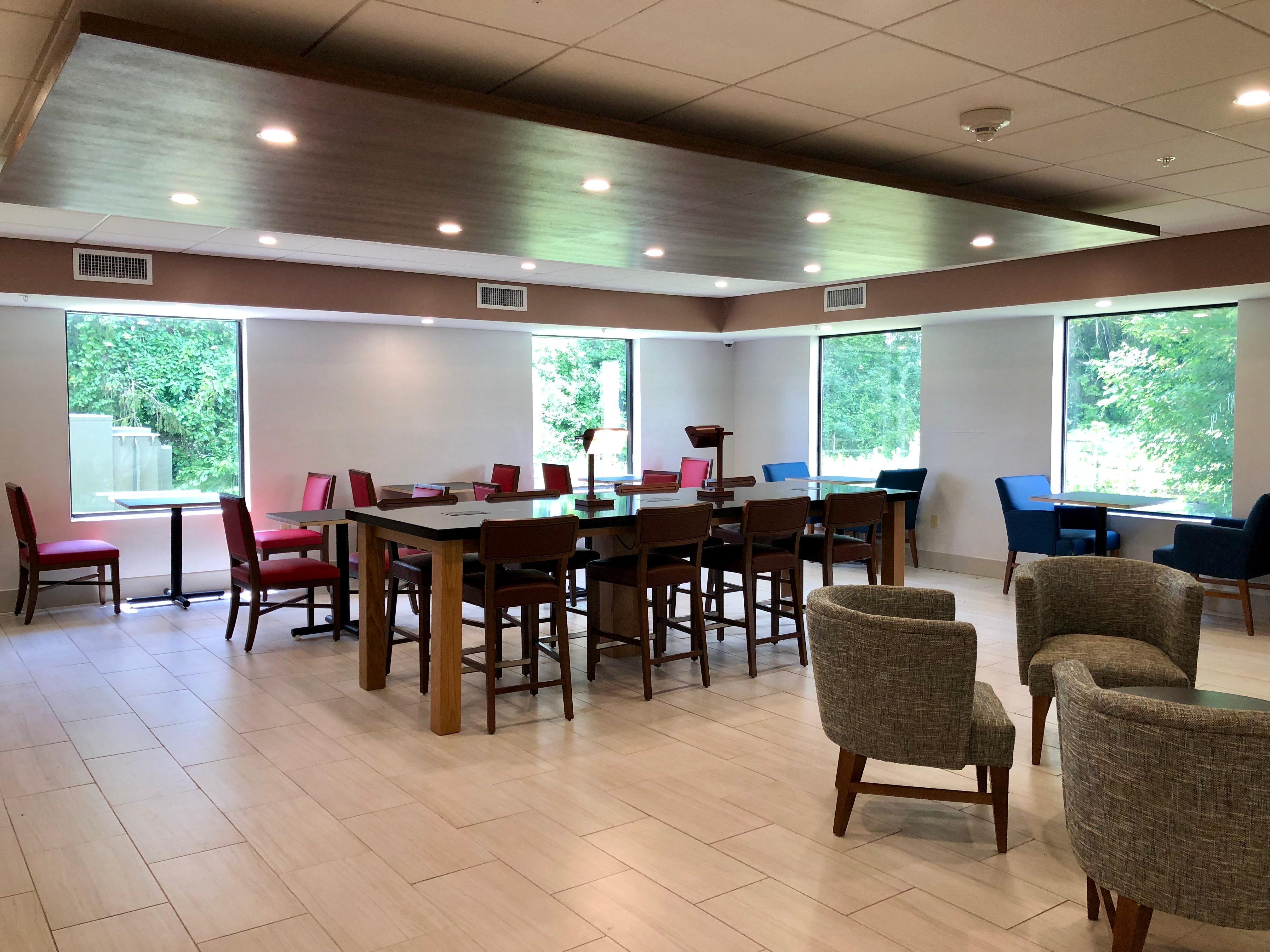 Holiday Inn Express Great Barrington By Ihg Екстериор снимка